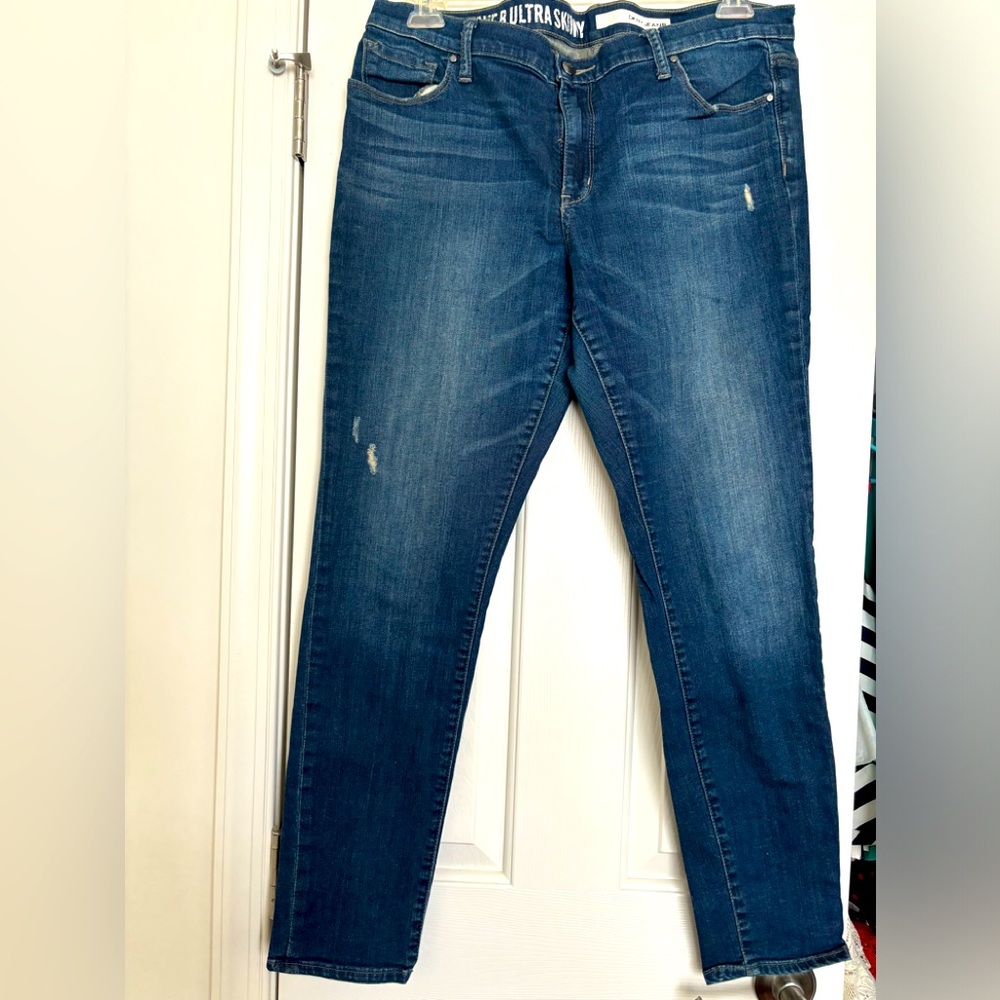 DKNY skinny jeans 😍